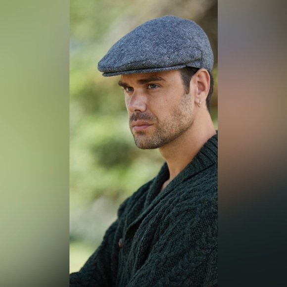 Donegal Tweed 🆕 Flat Cap, Handcrafted Unisex L7 3/8’’ Celtic Top Quality! - Picture 1 of 6